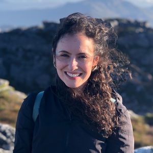 Meet your Posher, Santina